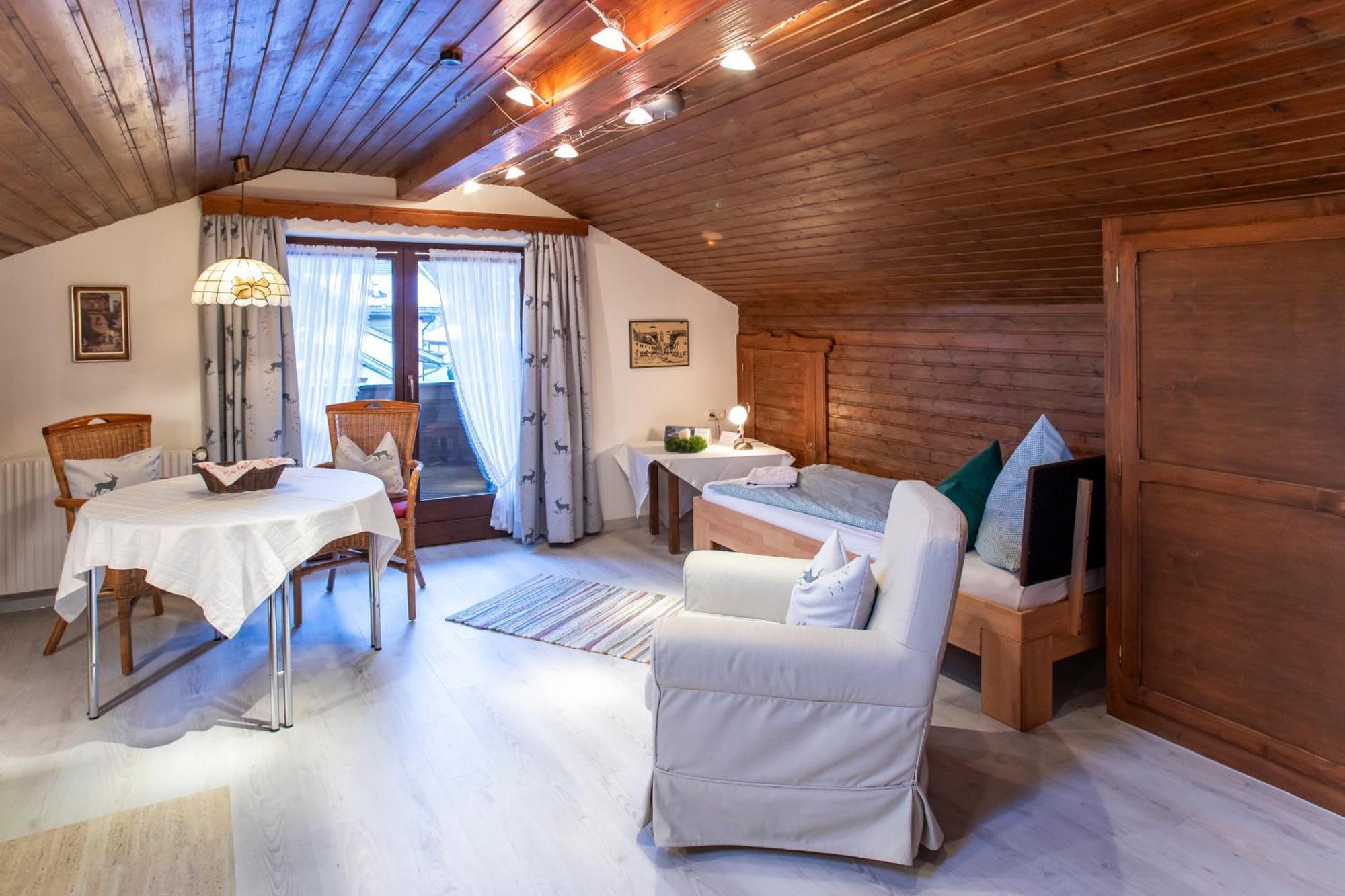 Haus St. Korbinian Leilighet Mittenwald Eksteriør bilde